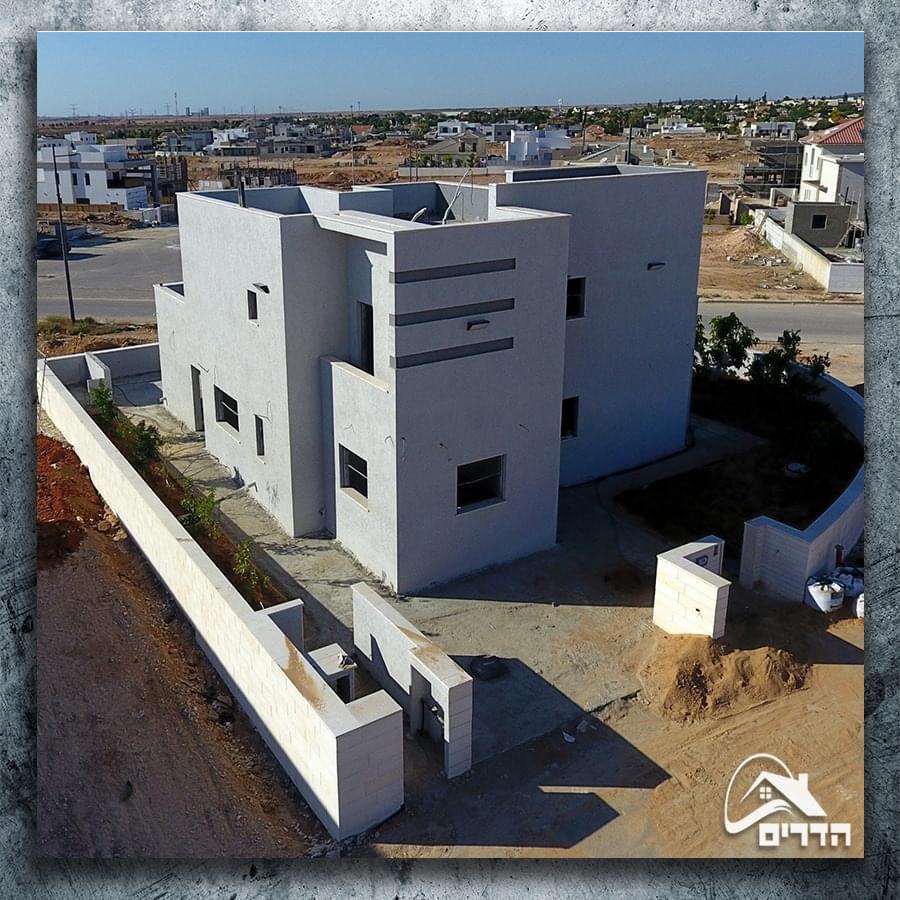 עבודות שלד וגמר