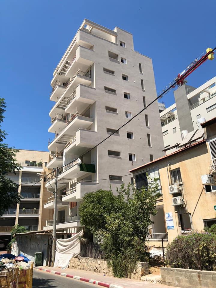 שיפוץ בניין חיצוני ברמת גן