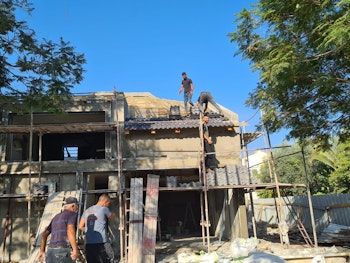 בניית גג רעפים