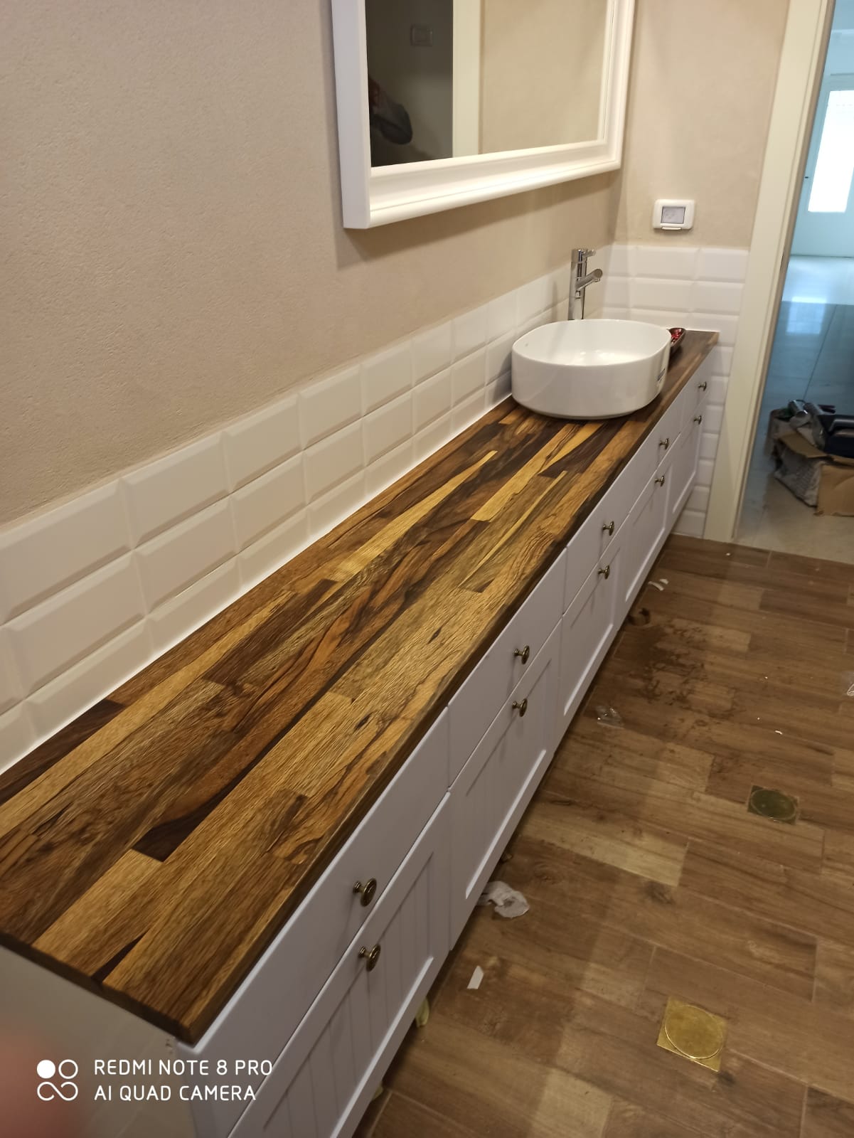 ארונות אמבטיה