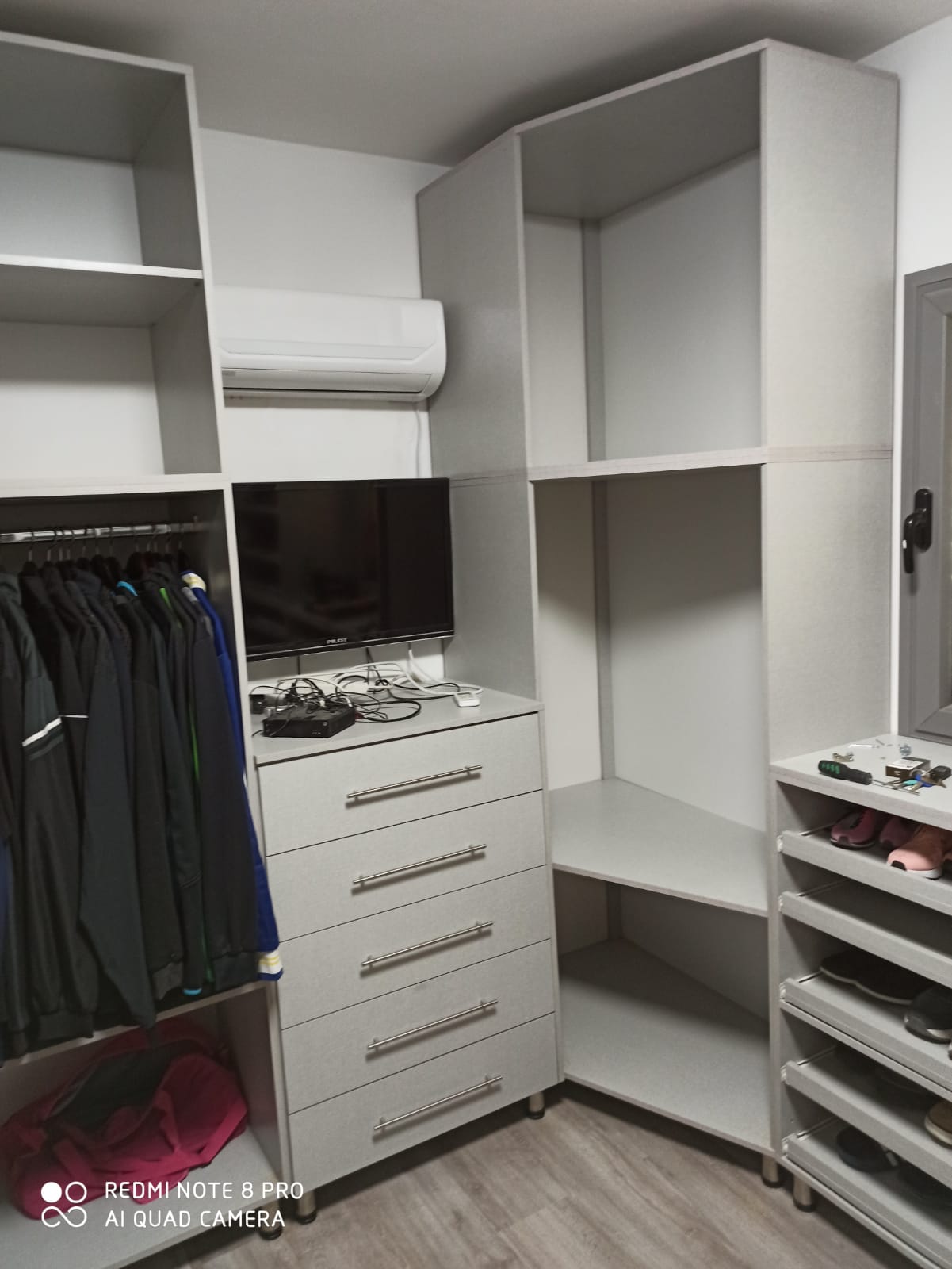 מגוון חדרי ארונות