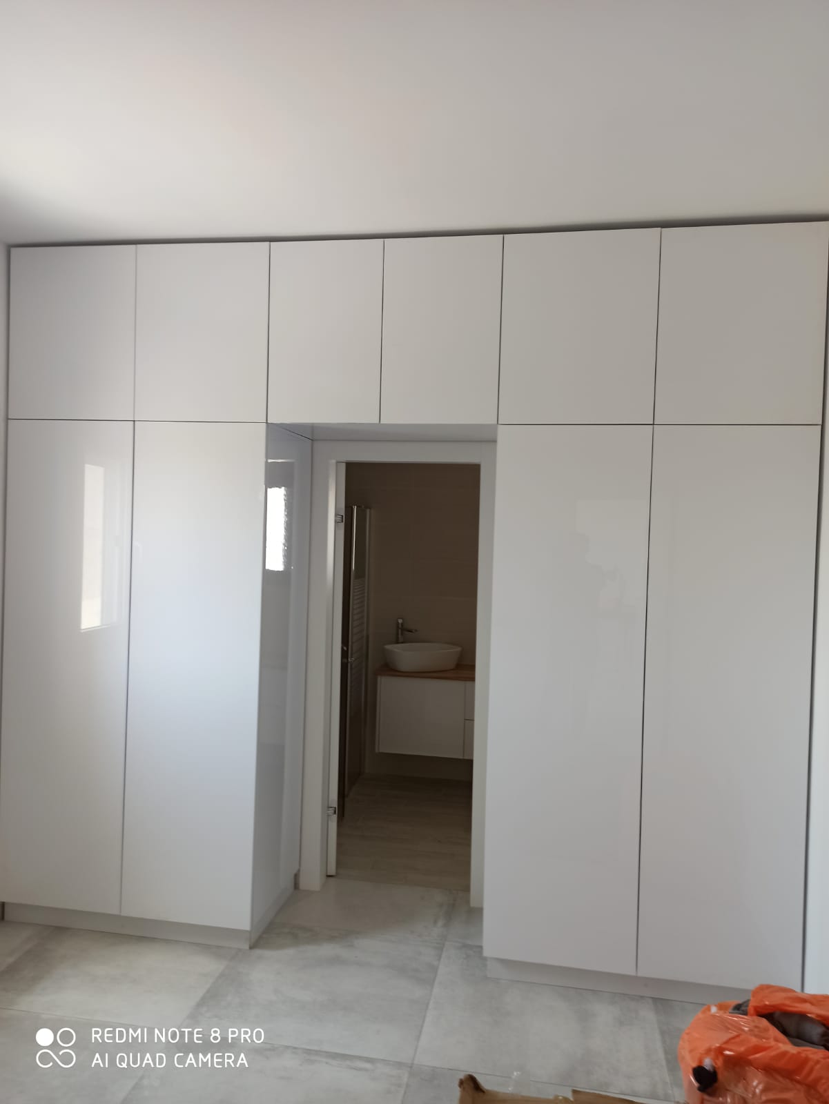 מגוון חדרי ארונות