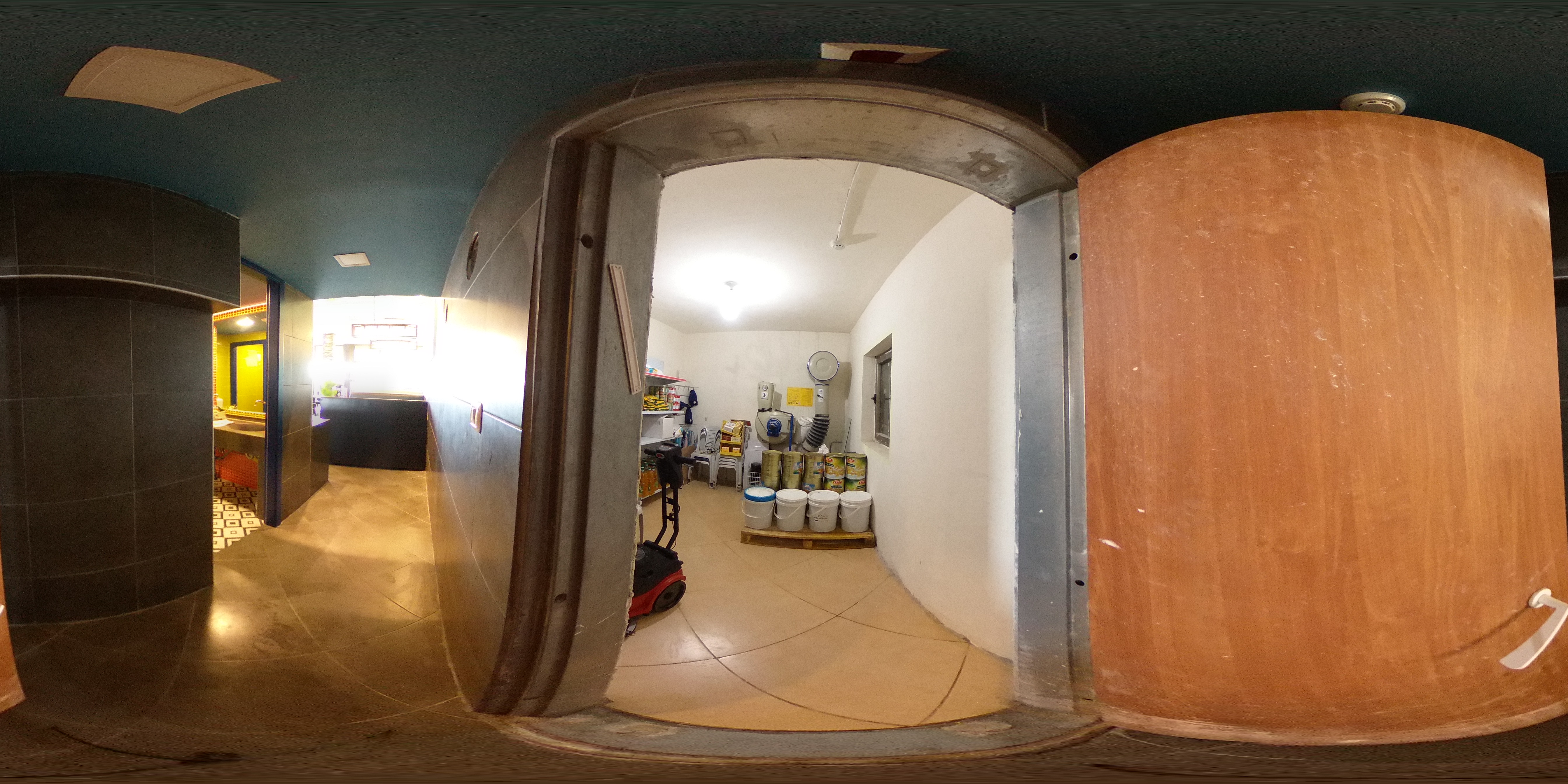 מדידה - חנות נוחות כביש 444