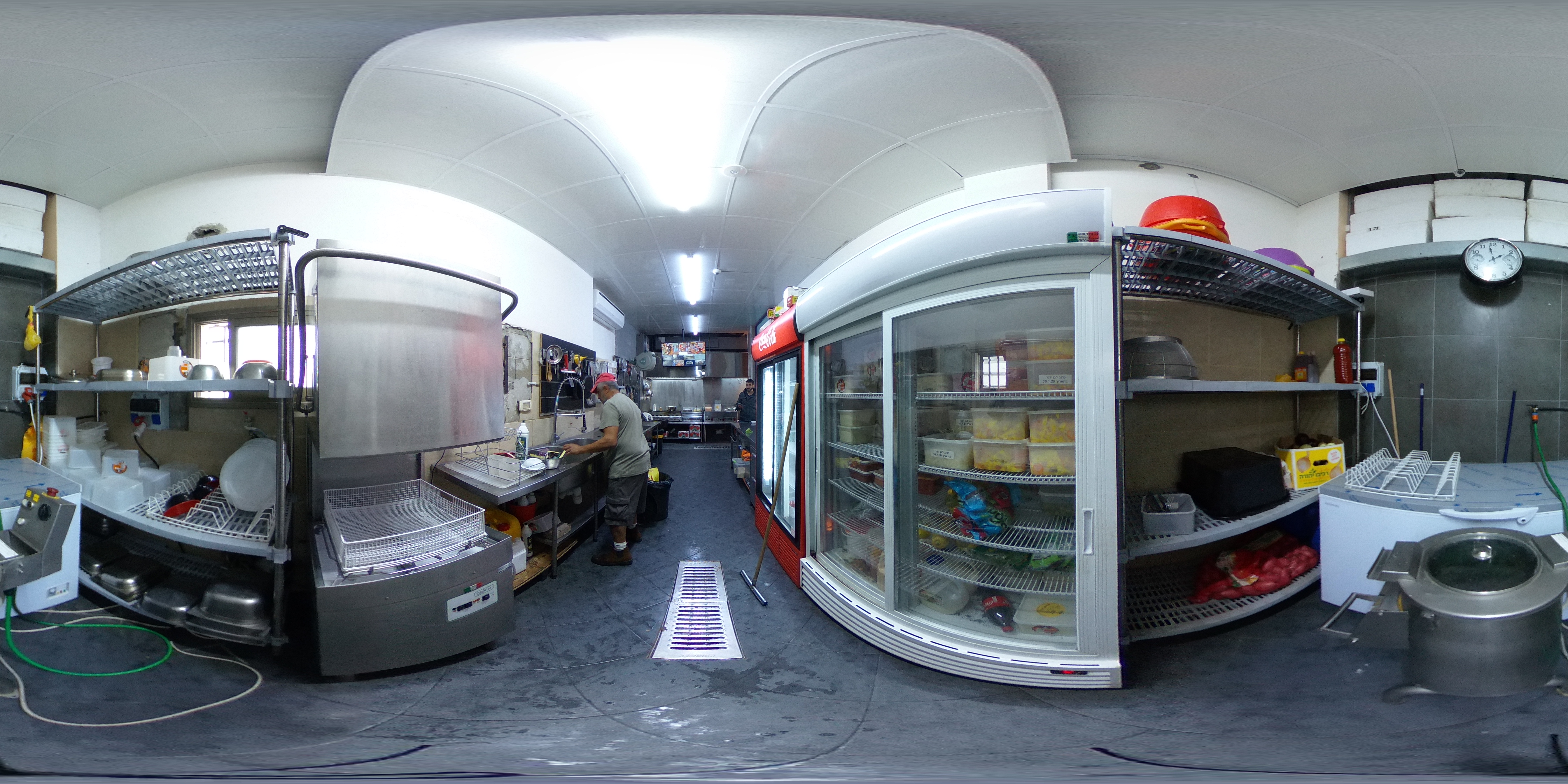 מדידה - חנות נוחות כביש 444