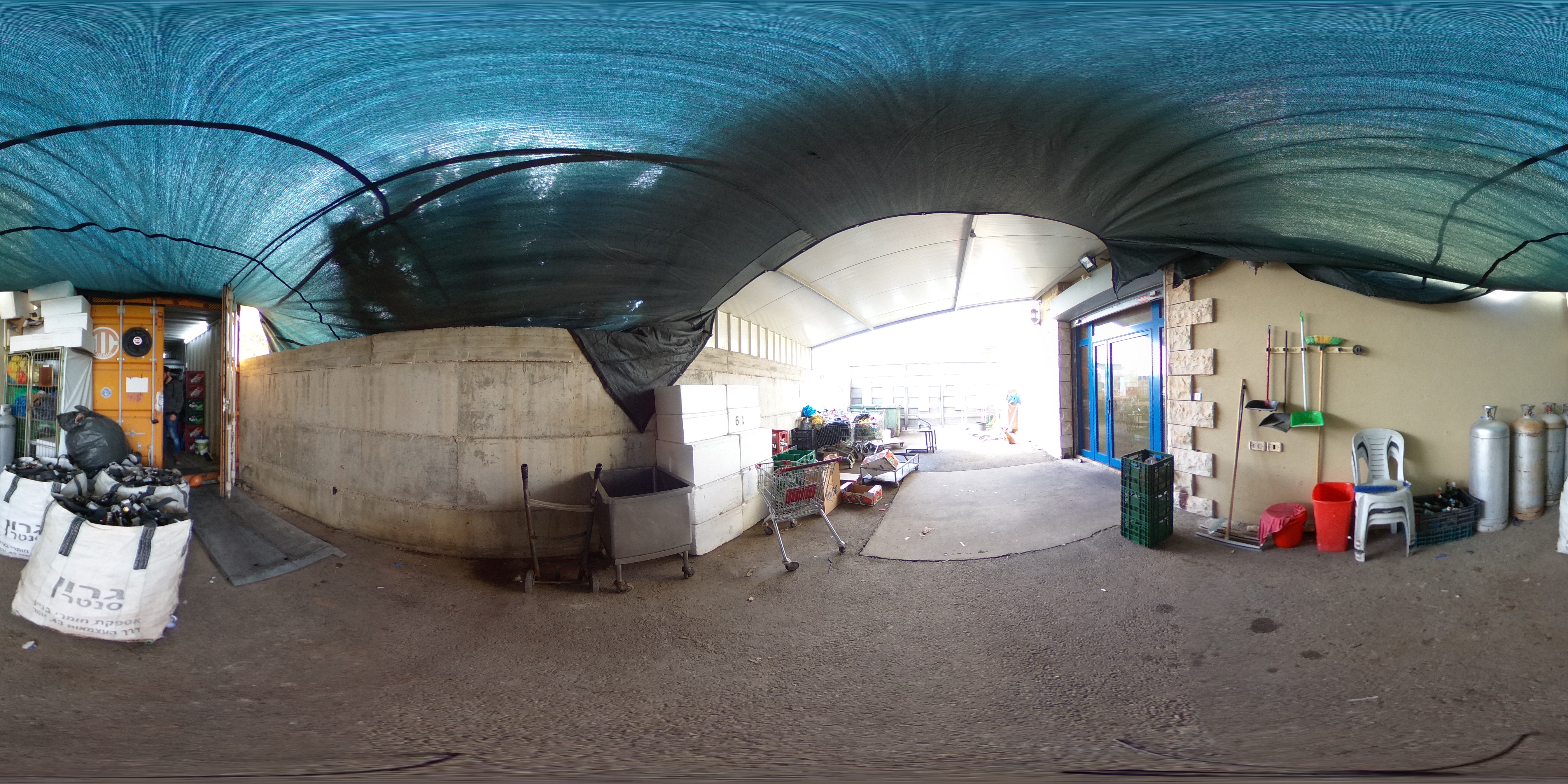 מדידה - חנות נוחות כביש 444