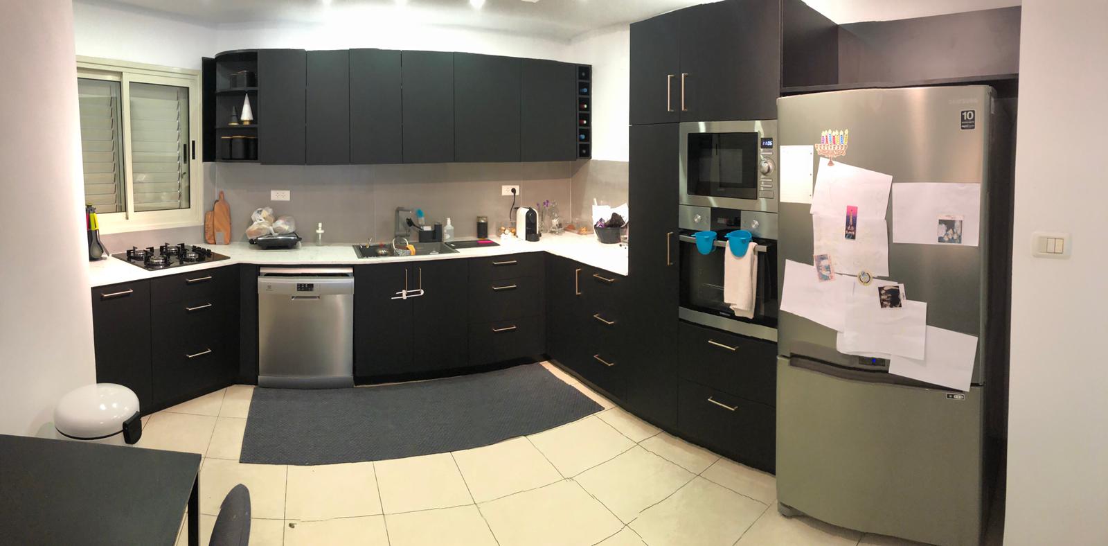 מגוון מטבחים בהתאמה אישית