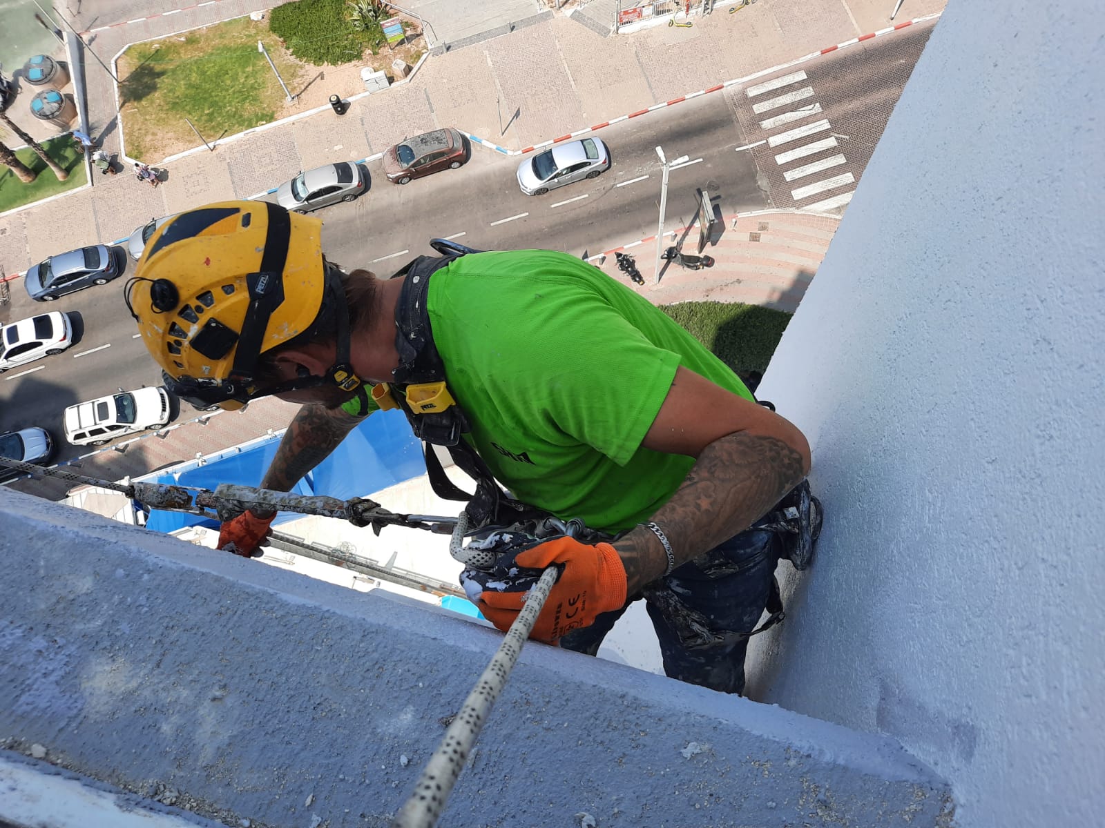 עבודות בגובה - סנפלינג