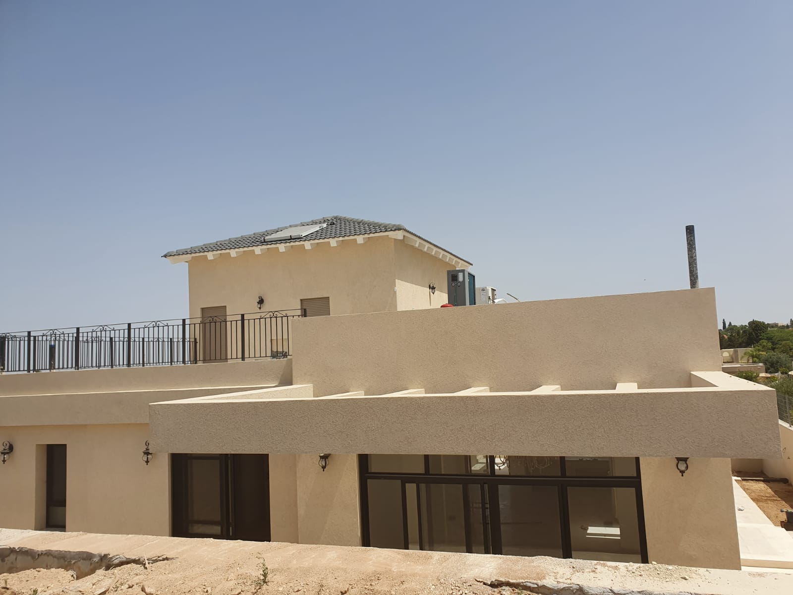 עבודות טיח ושליכט צבעוני