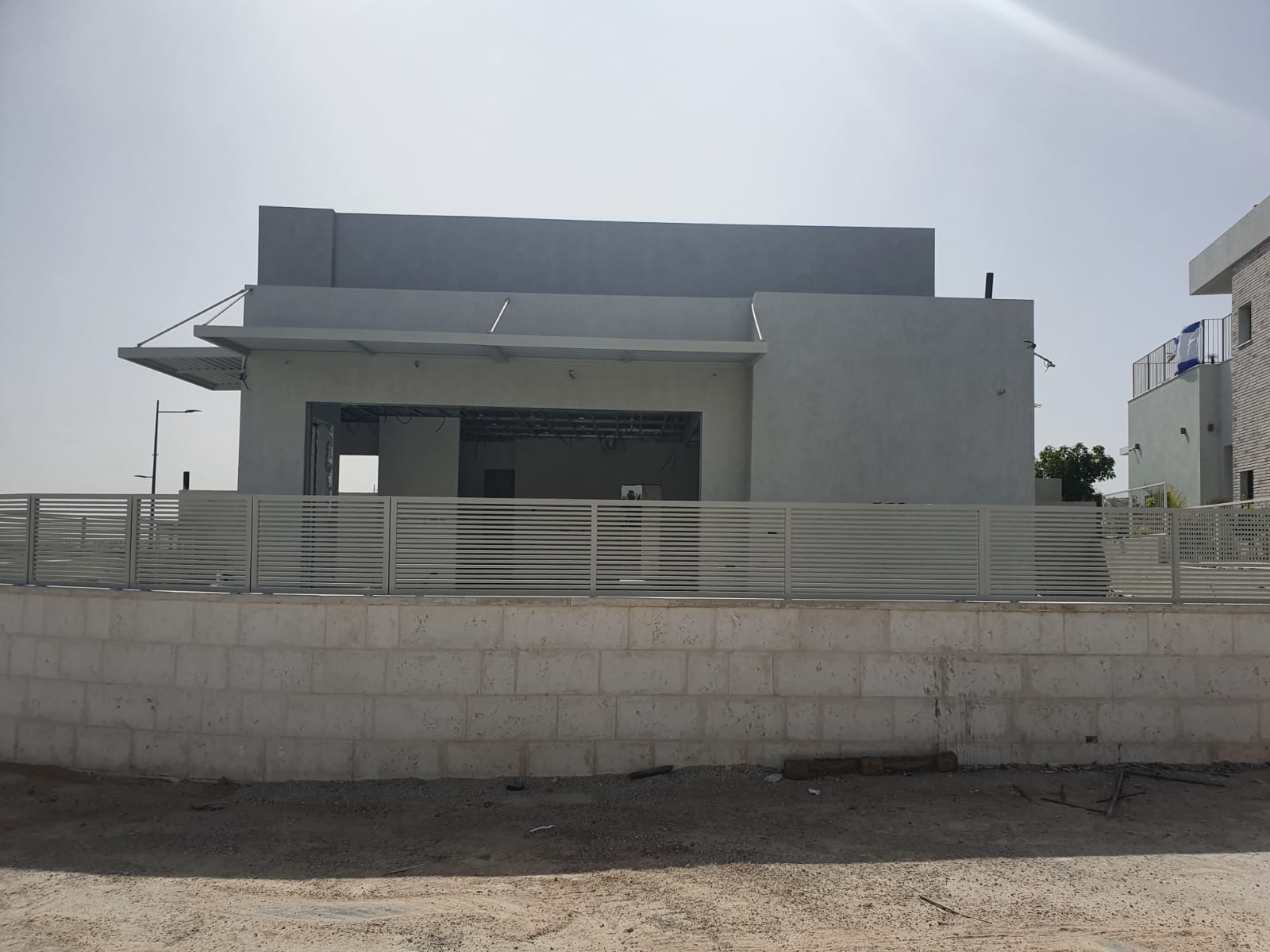 עבודות טיח ושליכט צבעוני