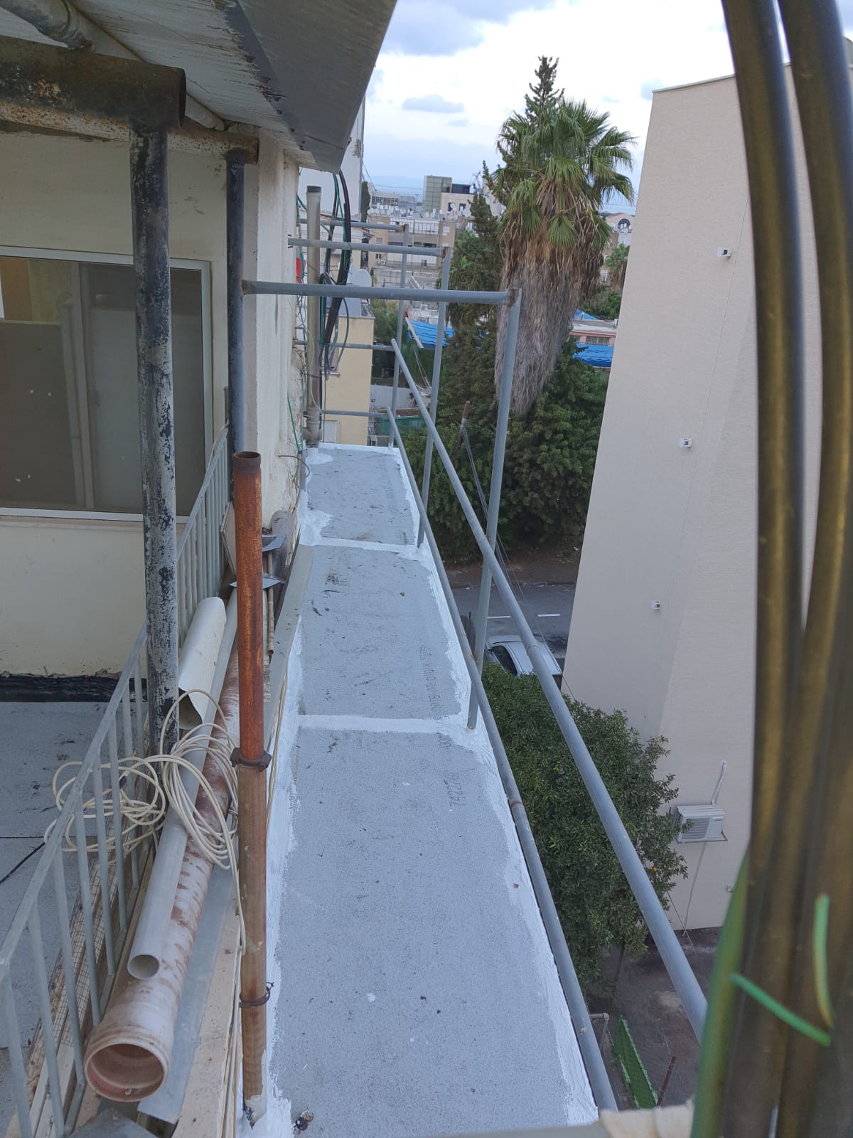 איטום גגות ביריעות ביטומניות