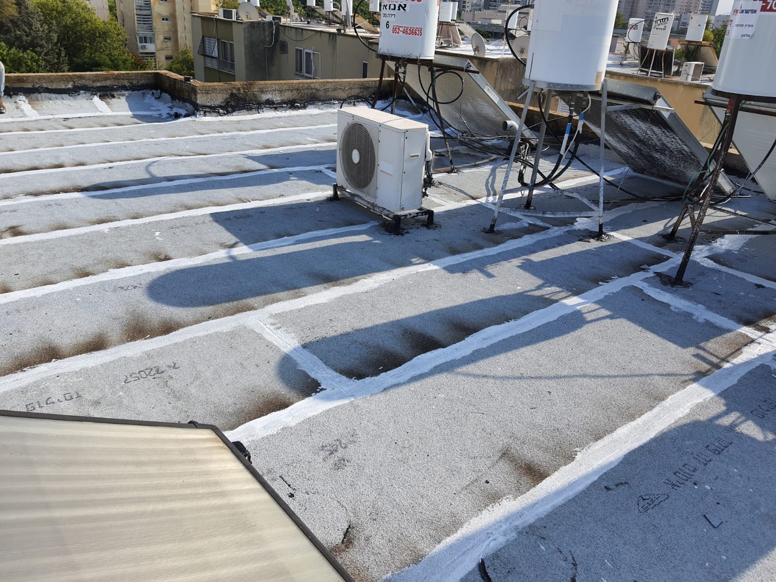 איטום גגות ביריעות ביטומניות