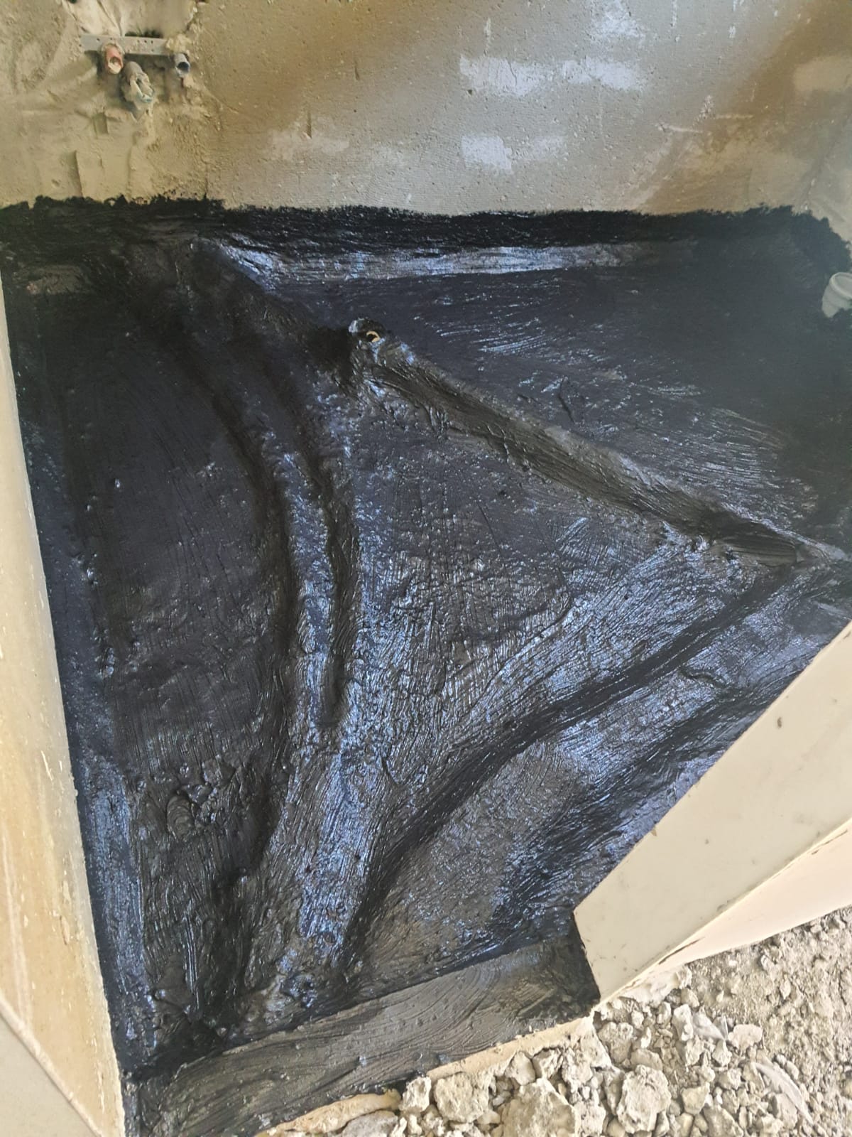 איטום חדרים רטובים