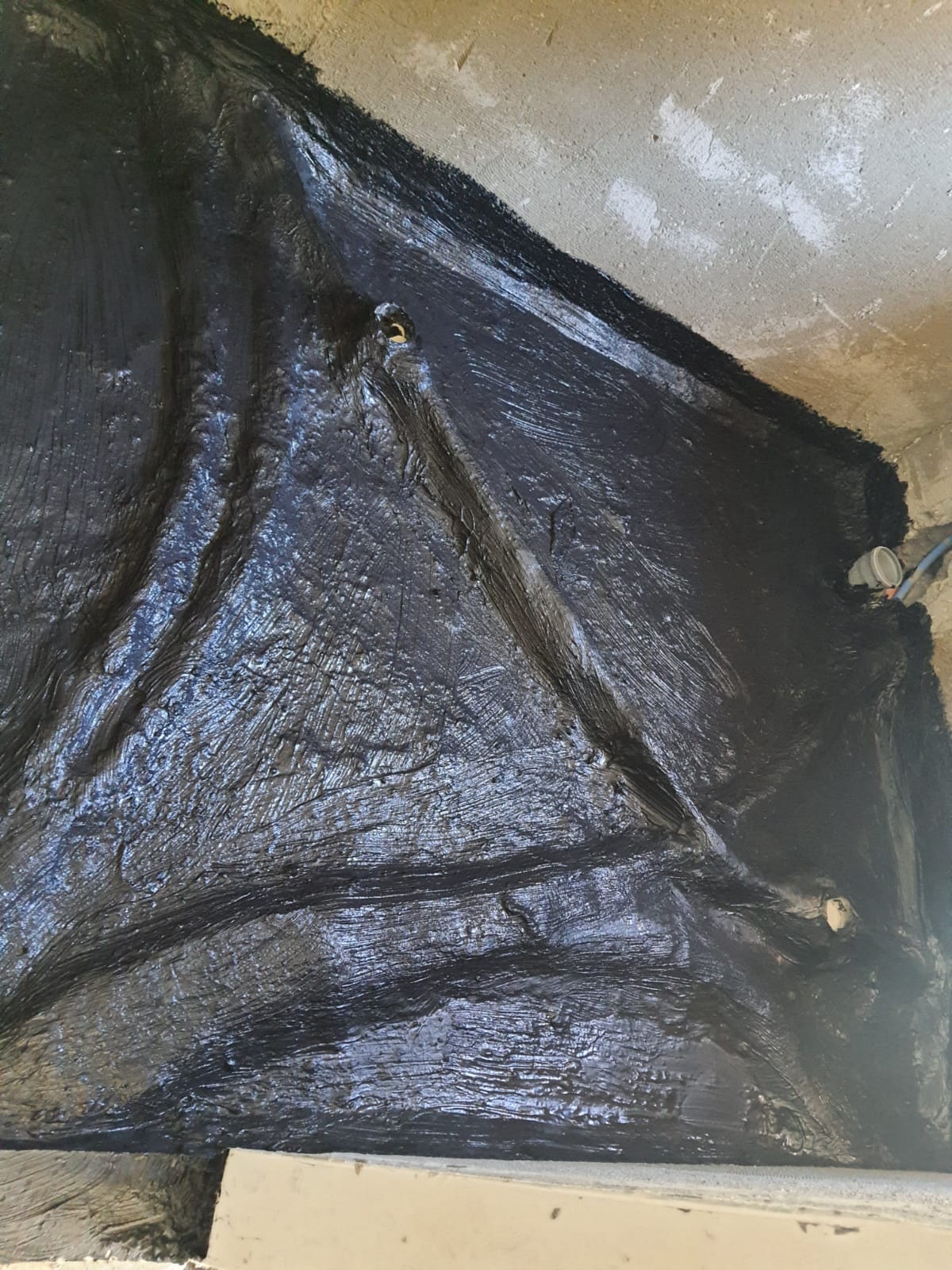 איטום חדרים רטובים