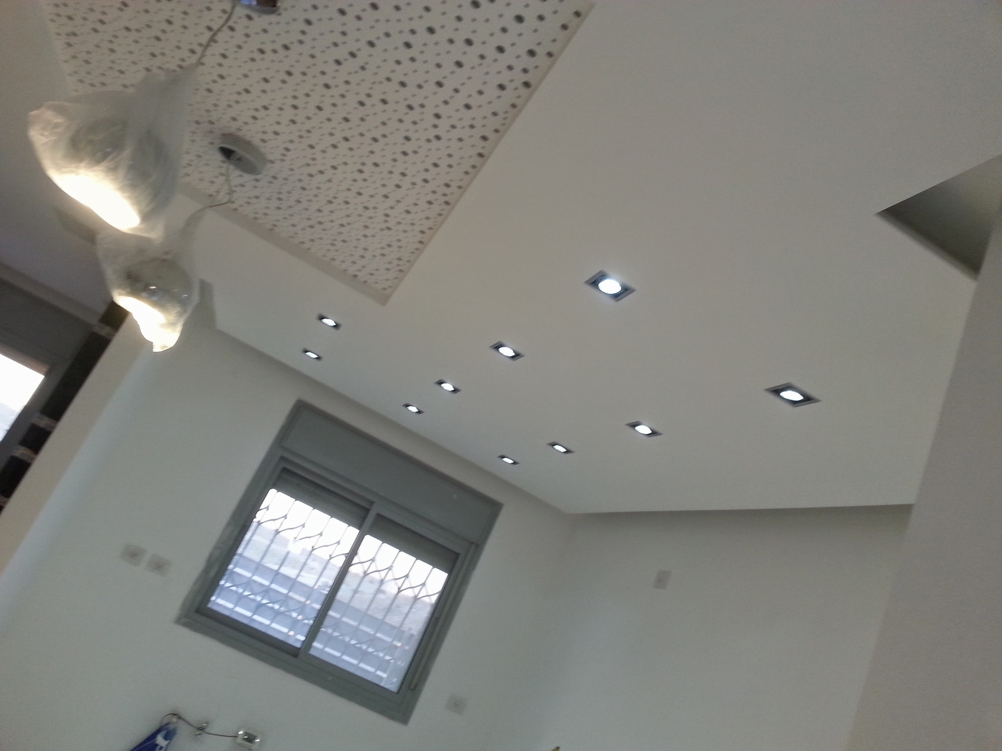 תקרת גבס צפה