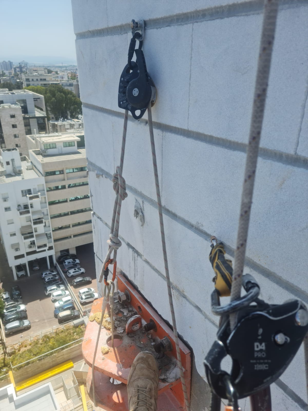 התקנות מיוחדות בגובה