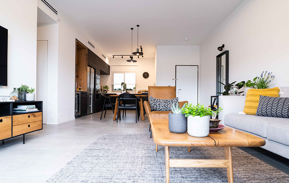 עיצוב דירת קבלן עם שחור