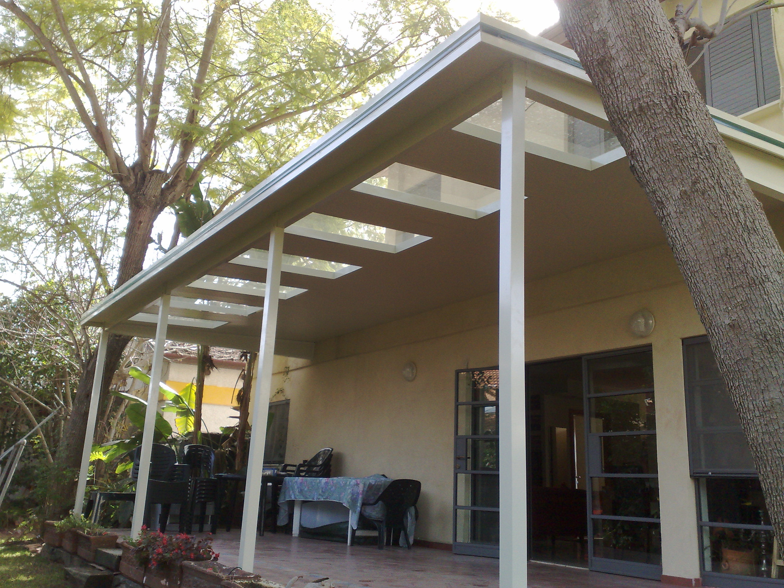 צילום מעבודה של אילן כנפי