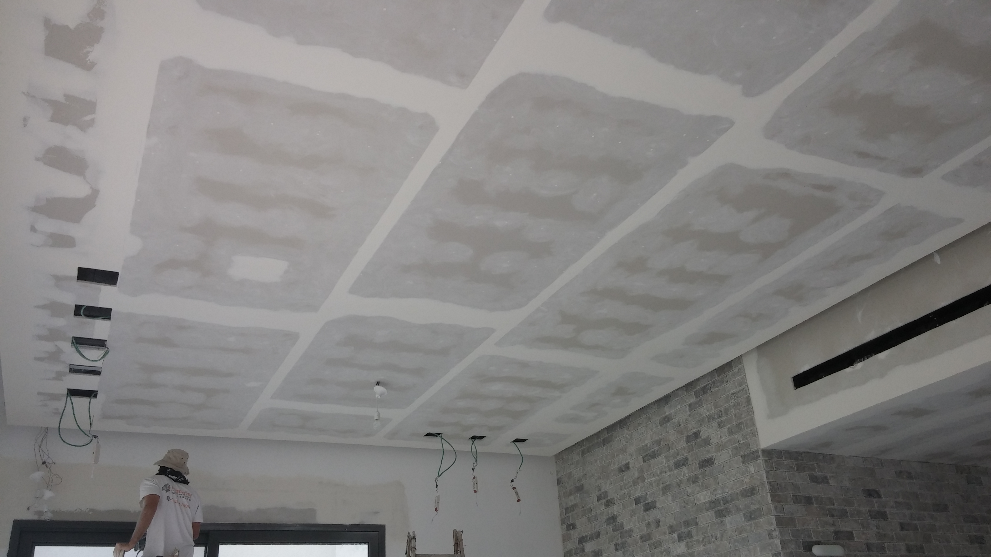 שיפוץ וילה קומלפט