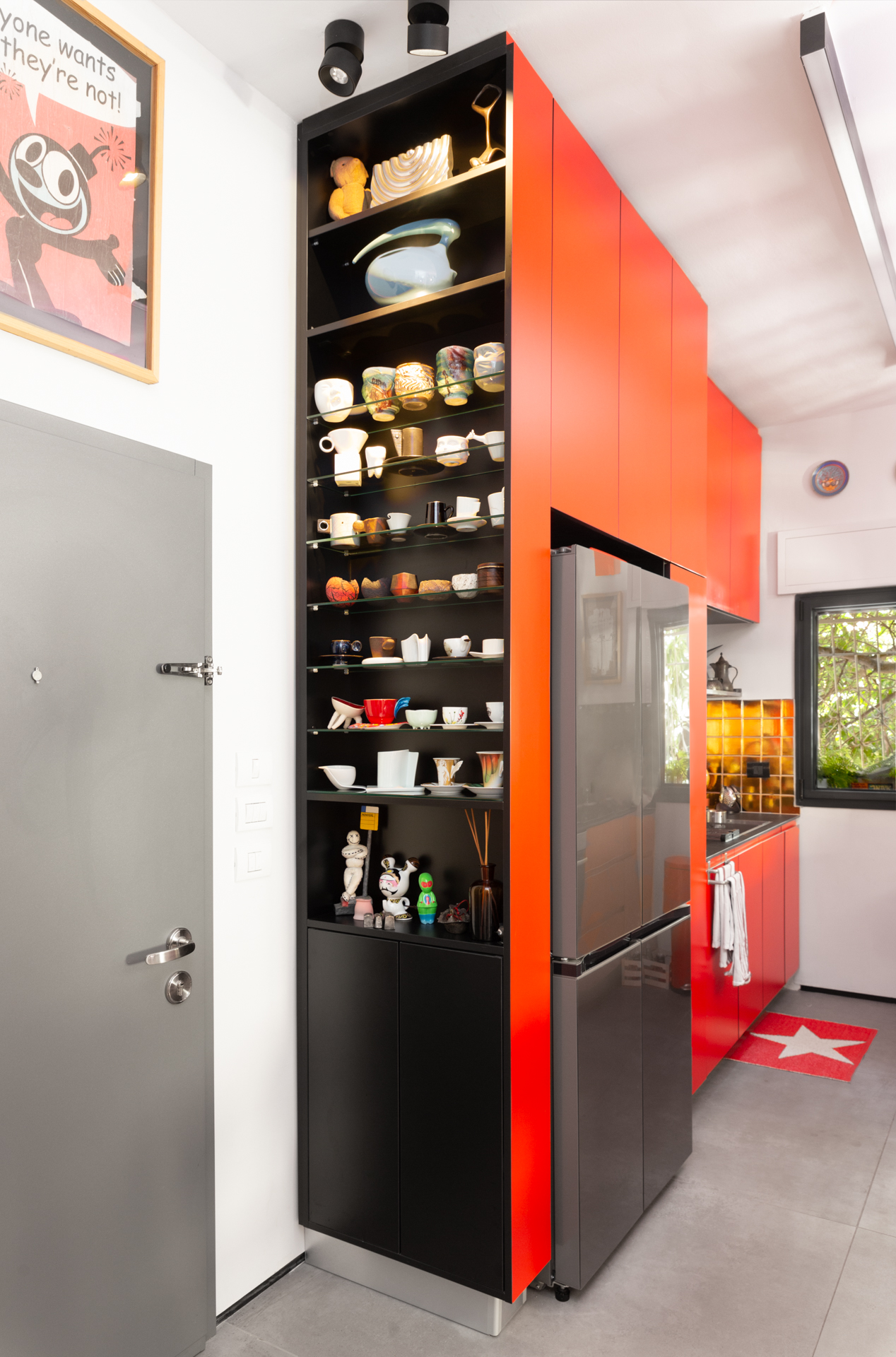 דירה שהיא גלריה