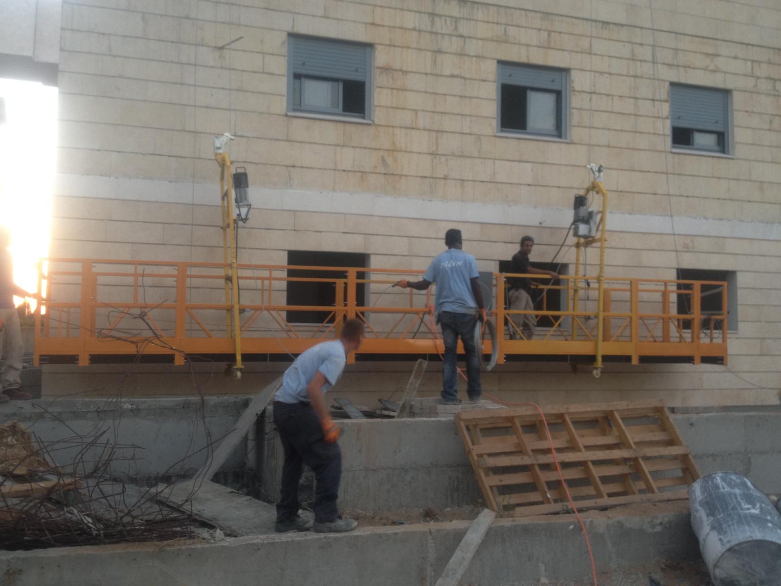 עבודות איטום בקירות חיצוניים