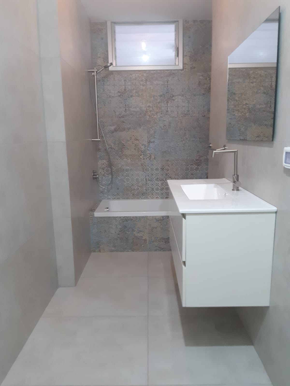 שיפוצי מקלחת ושירותים