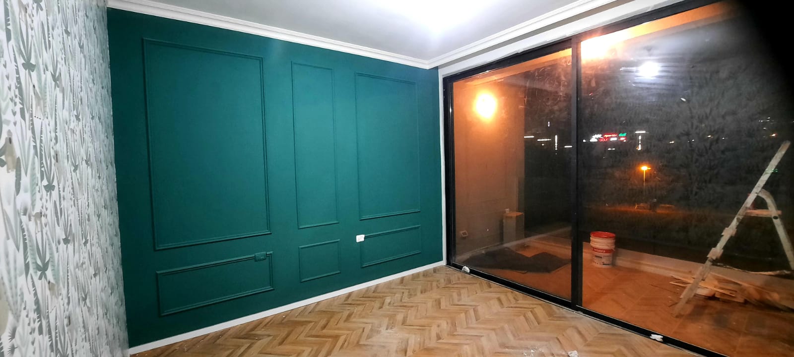 צילום מעבודה של קובי חכם