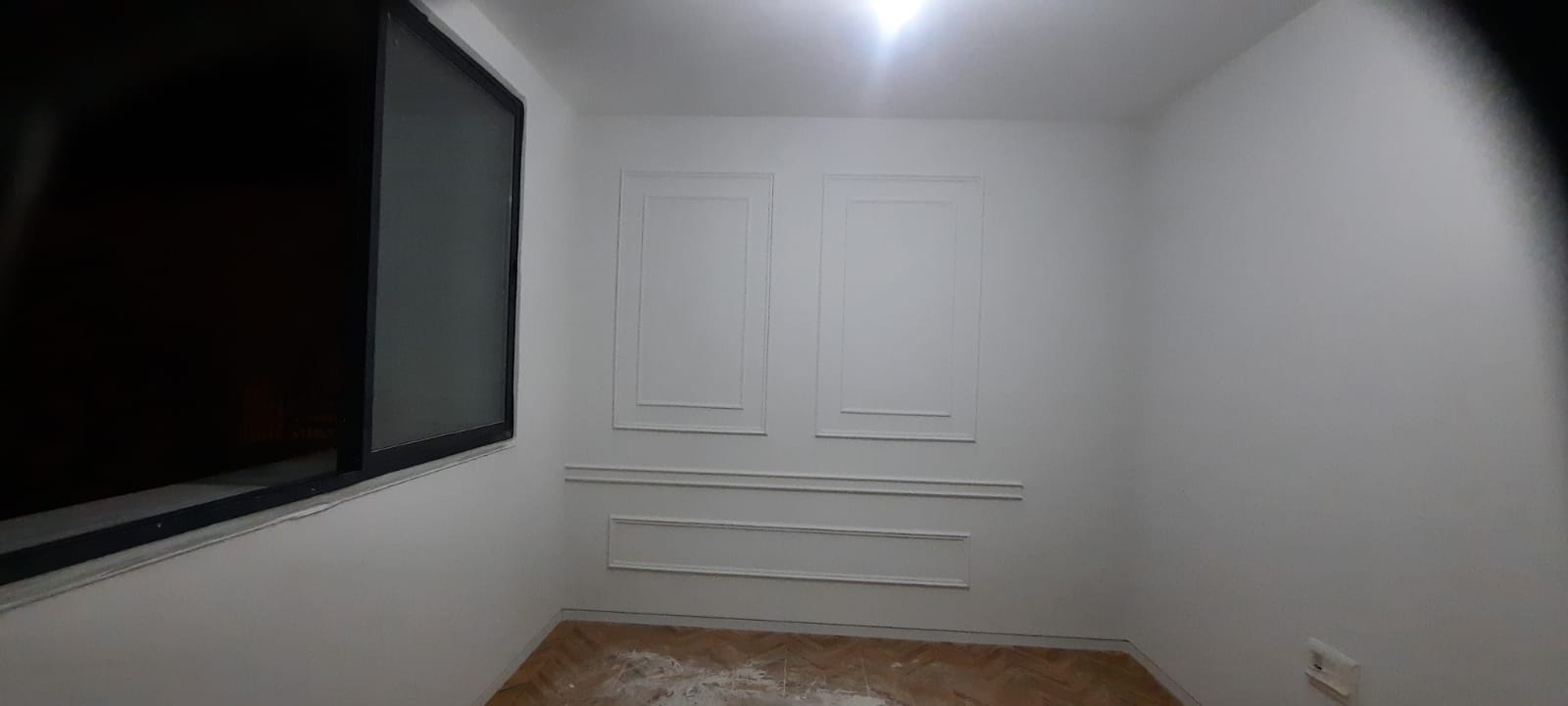 עבודות קרניזים ,שירנים דקורטיבים, בעיצוב אדריכלי  בוילה בפתח תקוה