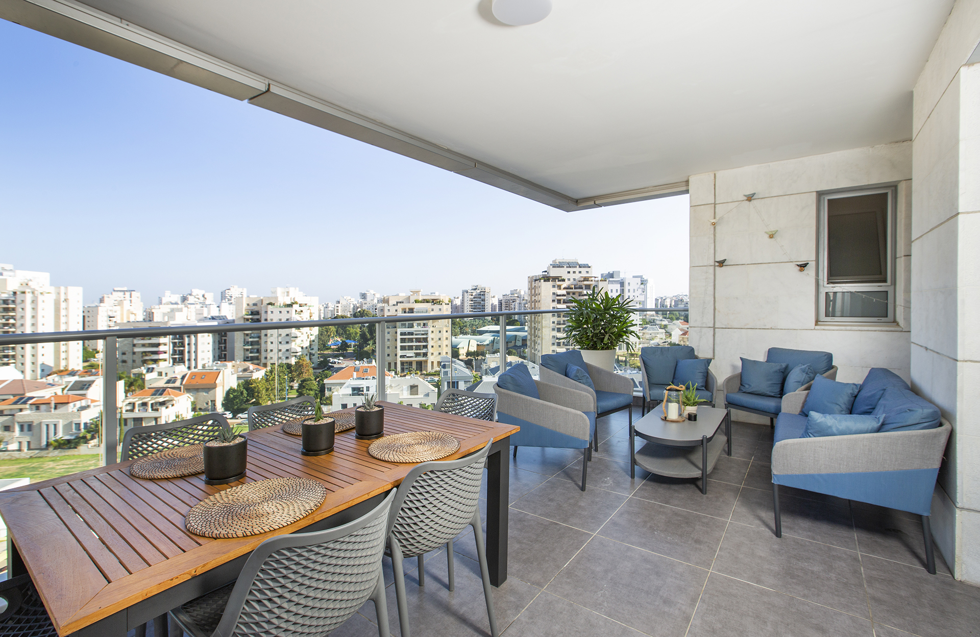 עיצוב פנים מיני פנטהאוז