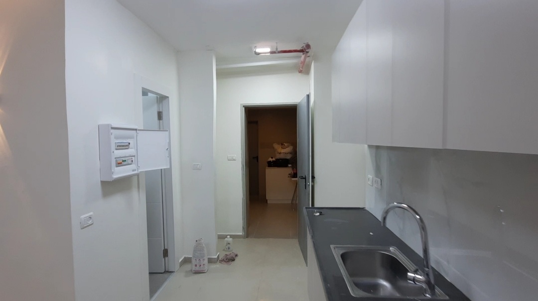 חלוקת דירה ל2 יחידות דיור  קומפלט