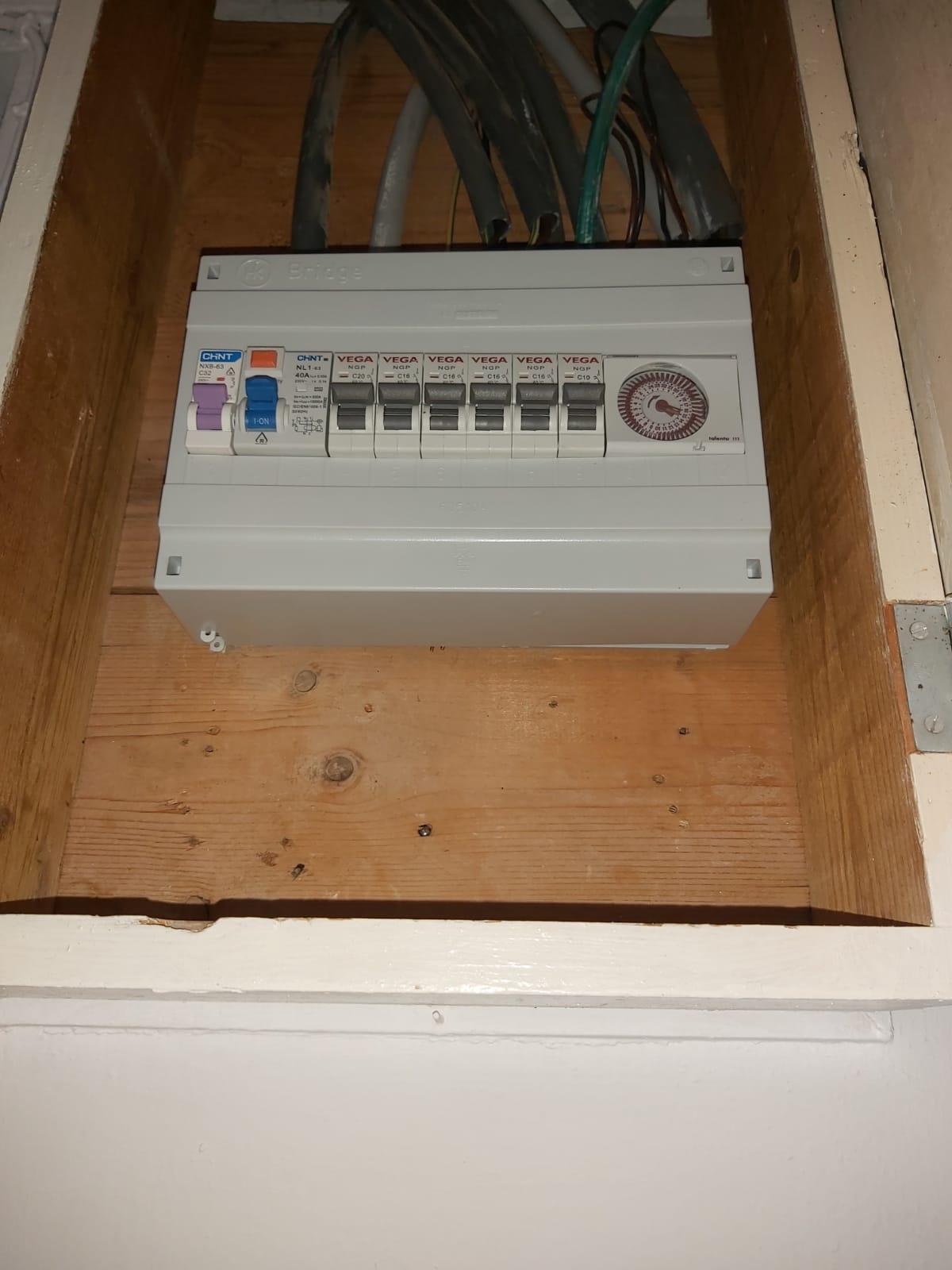 כל עבודות החשמל