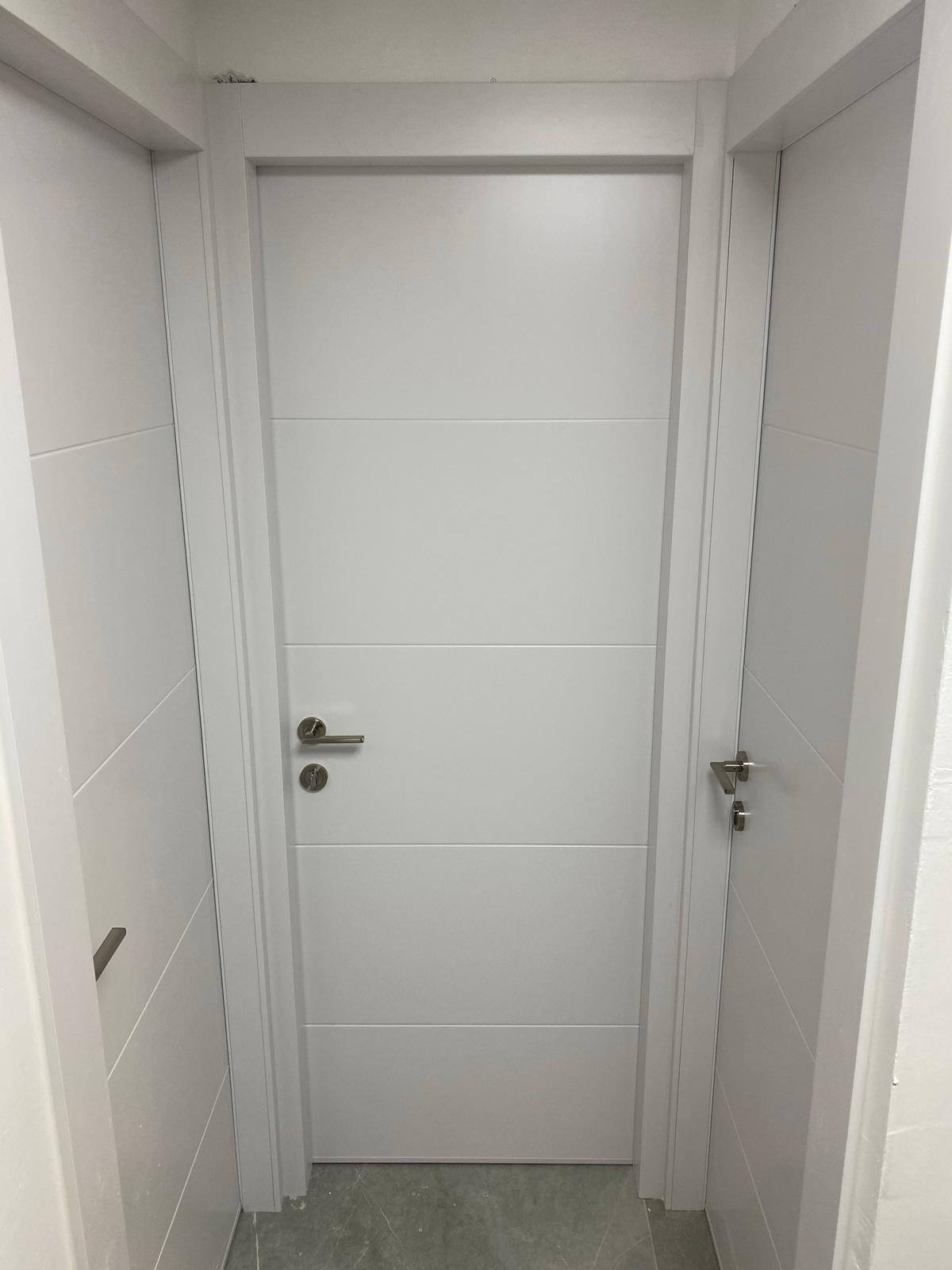 התקנת דלתות פנים בהזמנה אישית