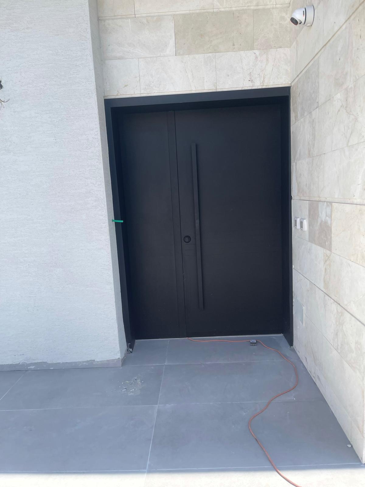 דלתות כניסה בעיצוב אישי