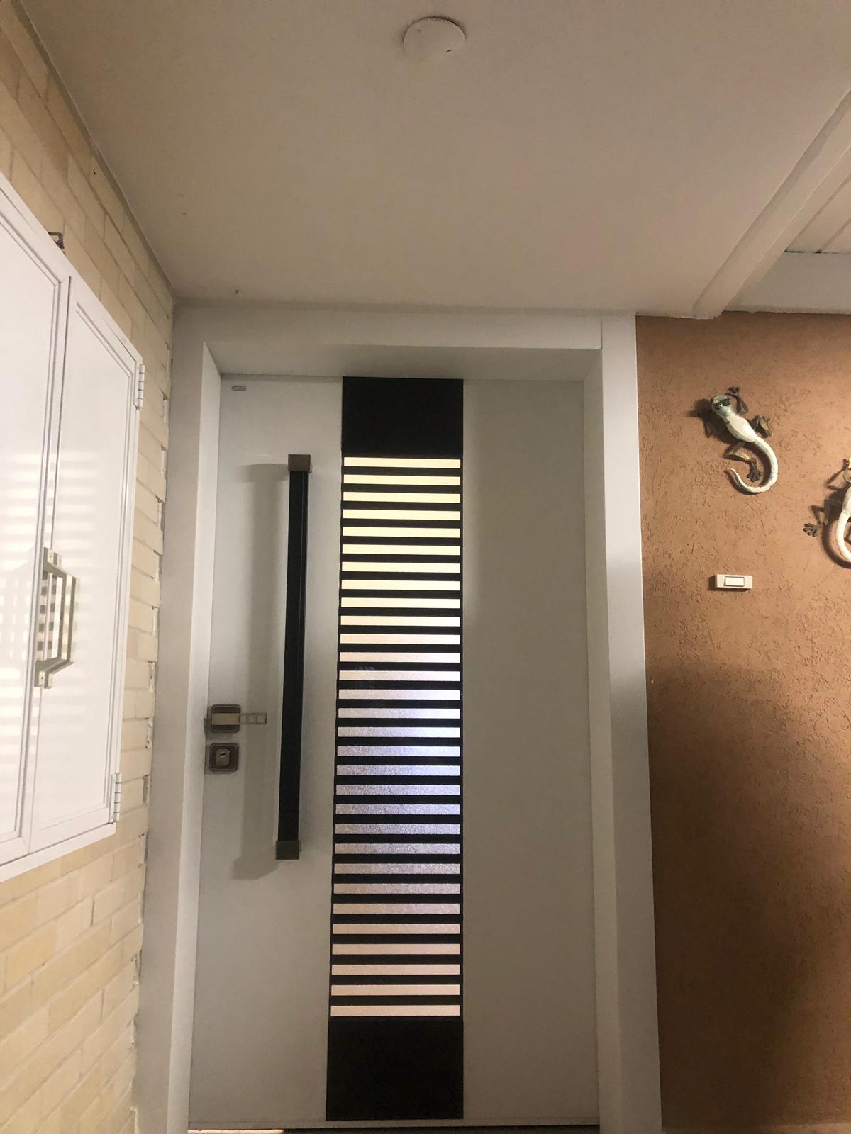 דלתות כניסה בעיצוב אישי