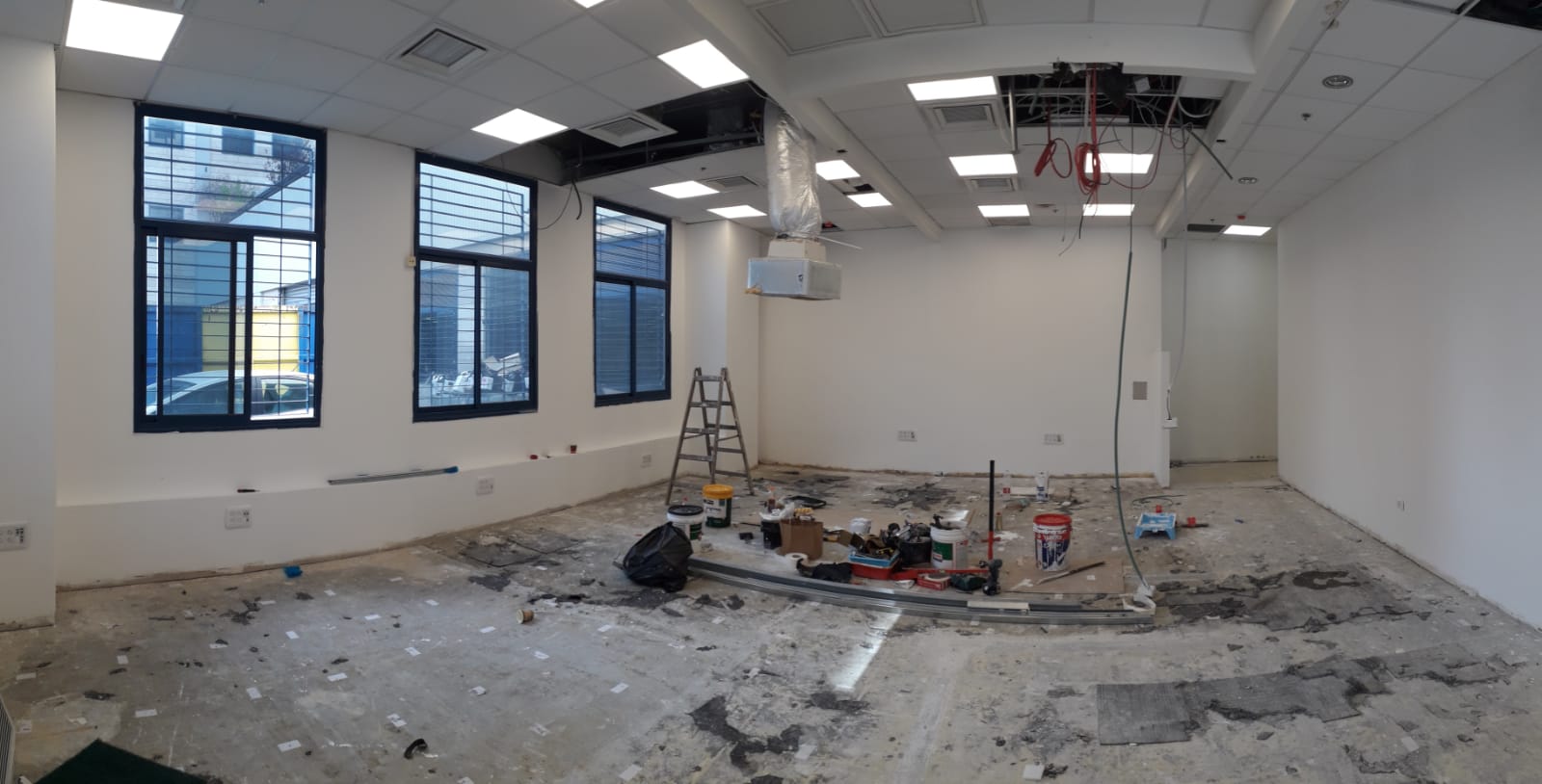 שיפוץ בית כנסת