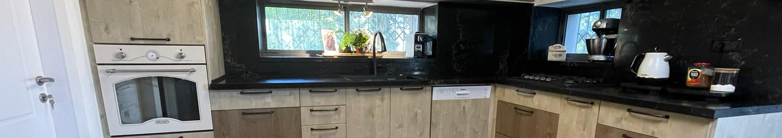 צילום מעבודה של ליאור גוטפריד