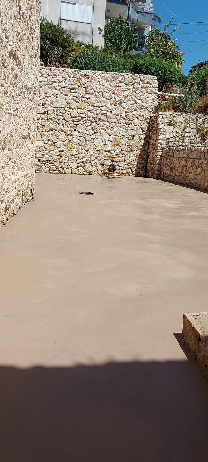 החלקות בטון