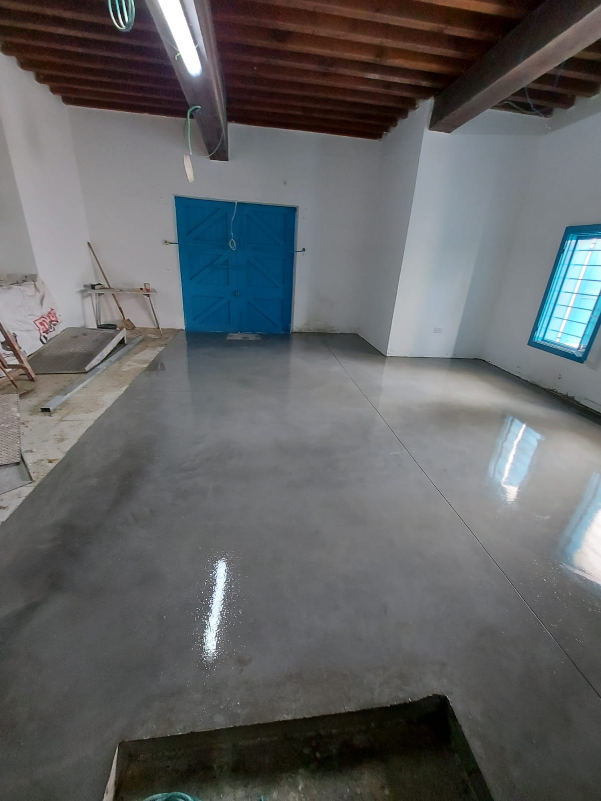 החלקות בטון