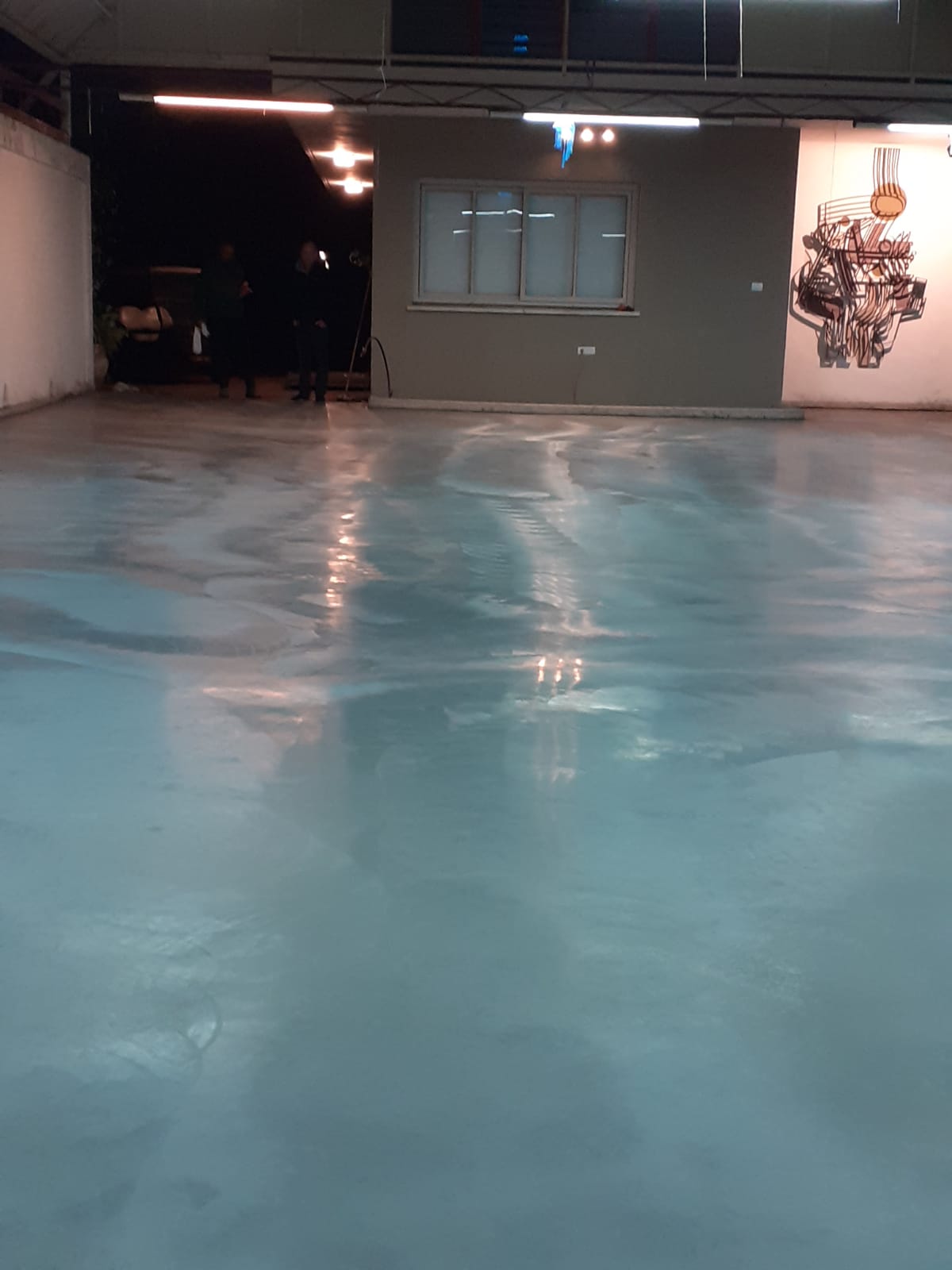 החלקות בטון