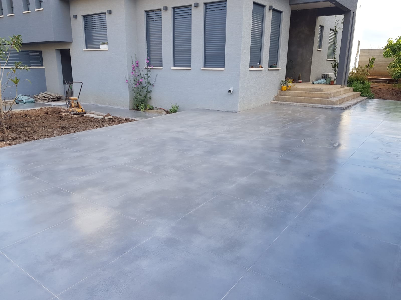 החלקות בטון