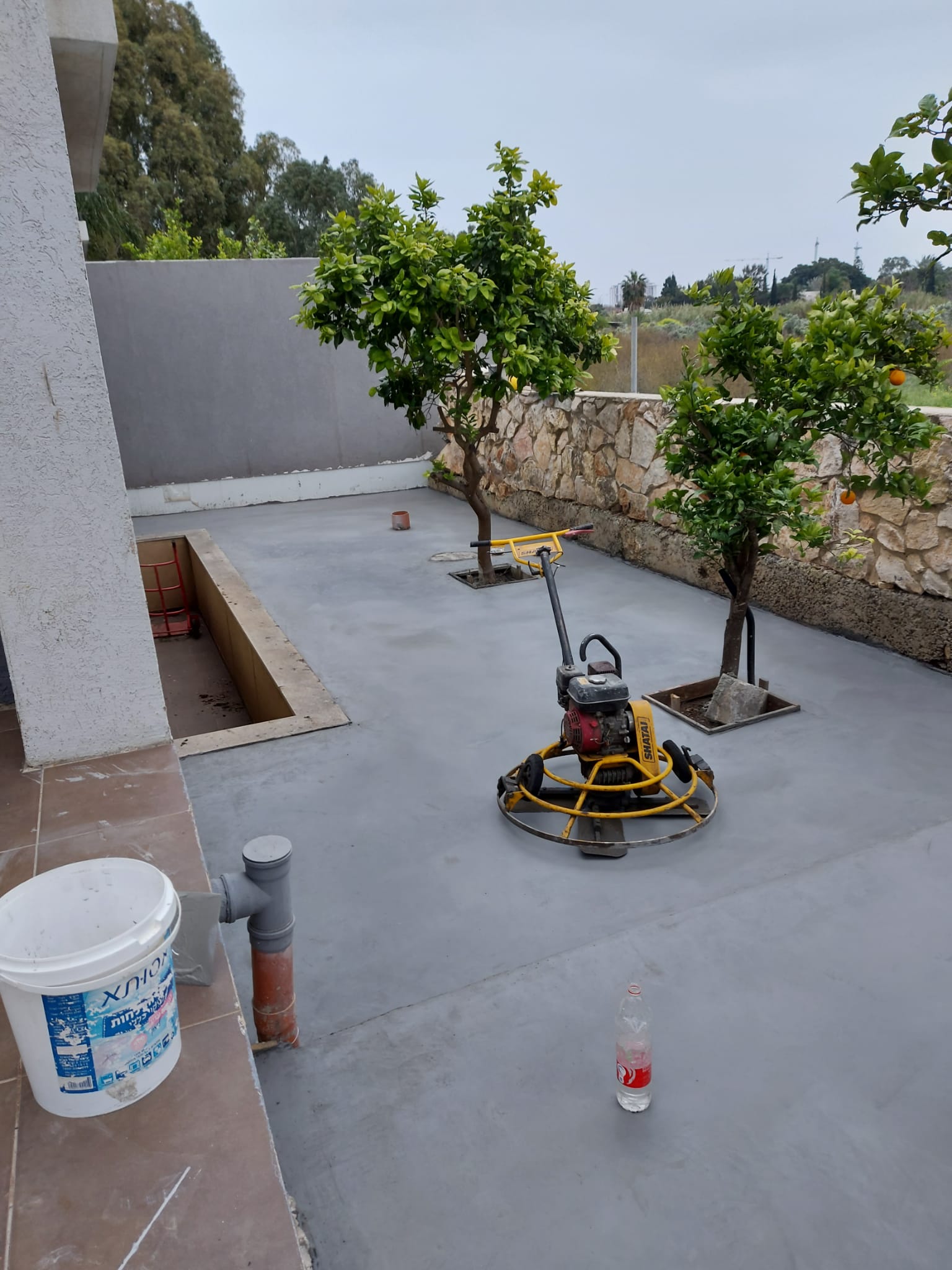 החלקות בטון