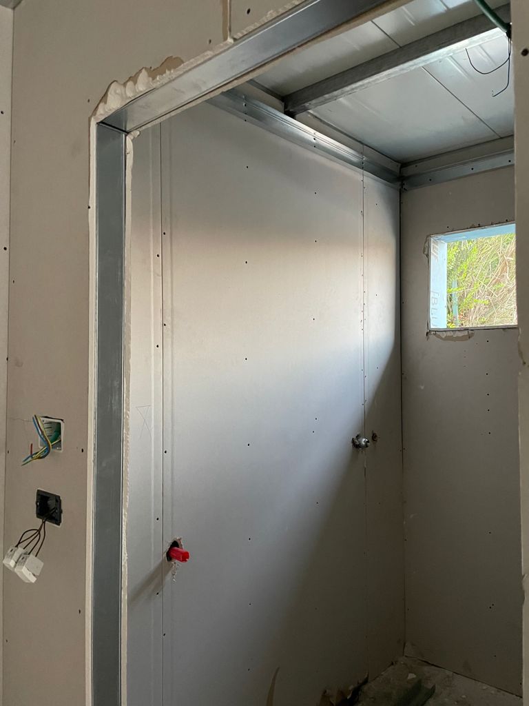 יחידת דיור מבניה קלה