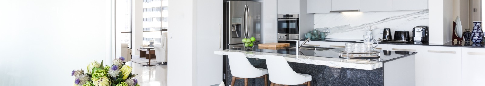 צילום מעבודה של יאיר פורת