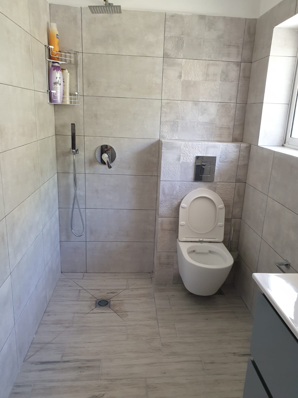 שיפוצי מקלחות ושירותים