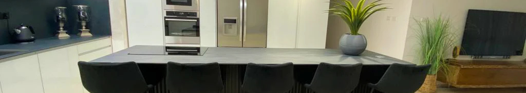 צילום מעבודה של איתמר עשוש