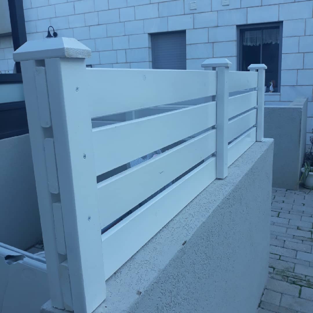 גדרות ושערים מעץ