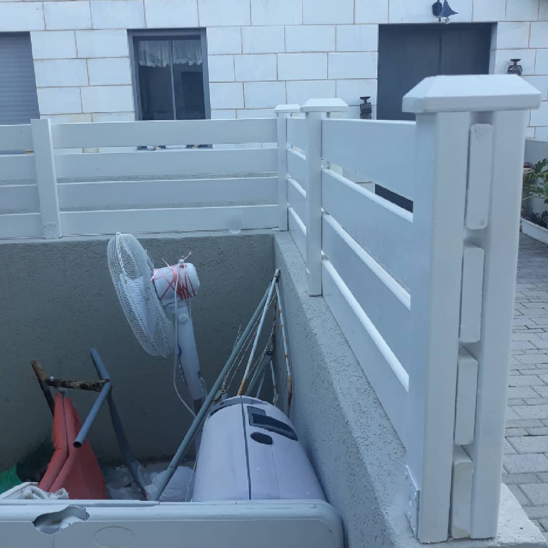 גדרות ושערים מעץ