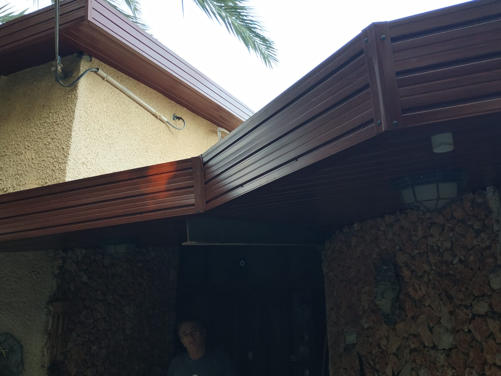 ציפוי אלומיניום לארגזי רווח