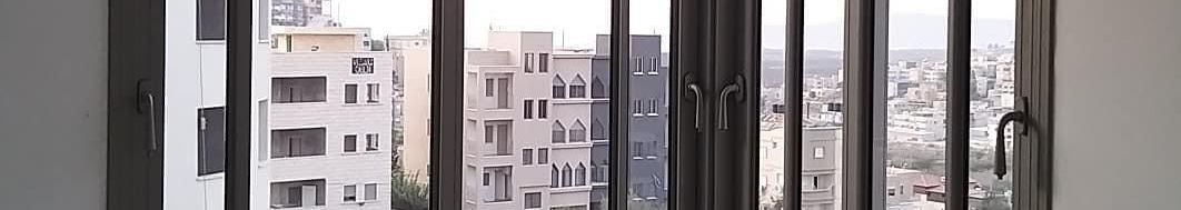 צילום מעבודה של אלום חמודי