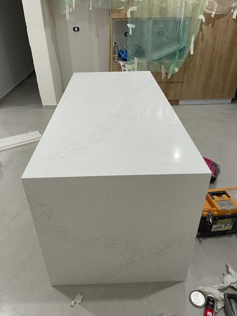 מגוון עבודות שיש למטבחים