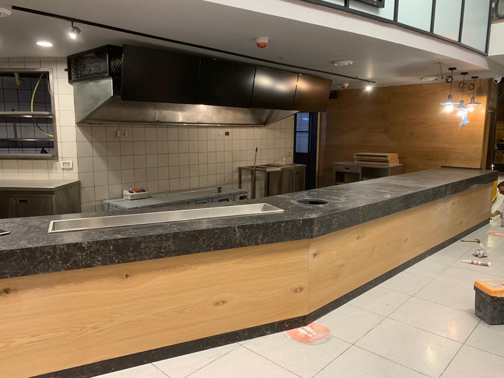 עבודת שיש לעסק